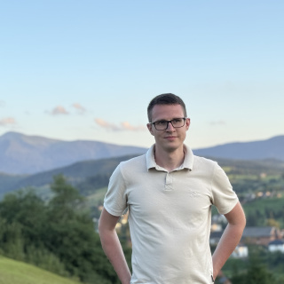 Олег Ващенко